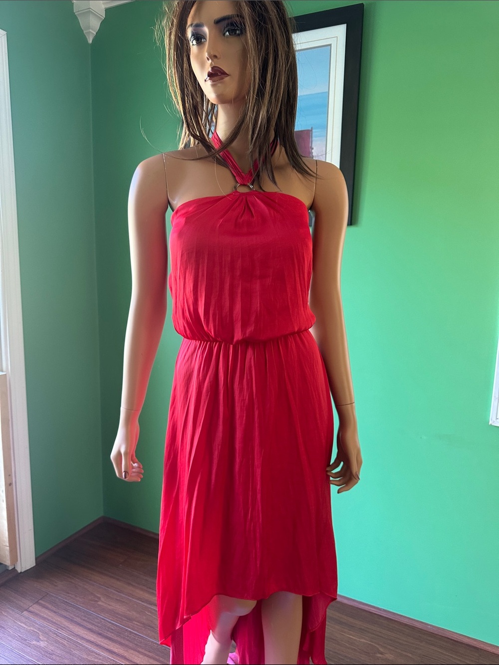 ❤️❤️EUC White House Black Market Strapless Red Halter Dress with Ring Detail❤️❤️